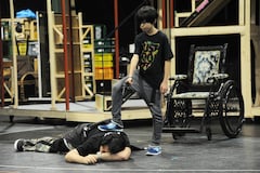 ミュージカル 黒執事 稽古でセバスチャン ジョーカーが熱闘 先生も登場 コミックナタリー