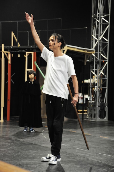 「ミュージカル『黒執事』~NOAH’S ARK CIRCUS~」稽古の様子。ジョーカーを演じる三浦涼介。