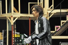 「ミュージカル『黒執事』～NOAH’S ARK CIRCUS～」稽古の様子。セバスチャン・ミカエリスを演じる古川雄大。