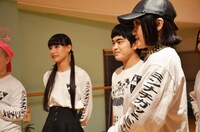 フラッシュモブの練習の様子。