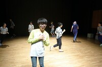 「日韓中高生  輝け青春 二本立て上演」より。