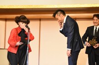 第2回「森光子の奨励賞」贈賞式より。