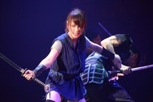 「あずみ 戦国編」ゲネプロより、川栄李奈演じるあずみ。