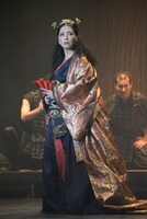 「あずみ 戦国編」ゲネプロより、有森也実演じる淀の方。