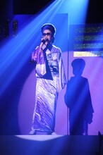 りょう演じる龍野ウロ子。