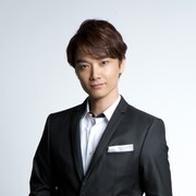 ミュージカル音楽の魅力伝えるラジオに井上芳雄ら、スタジオライブで名曲披露