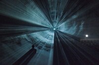 アピチャッポン・ウィーラセタクン「フィーバー・ルーム」（Courtesy of Kick the Machine Films）