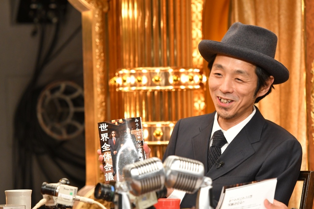 TBS「ゴロウ・デラックス」より、宮藤官九郎。(c)TBS