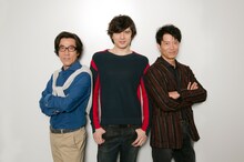 地球ゴージャス プロデュース公演 Vol.14「The Love Bugs」DVDのビジュアルコメンタリー収録の様子。左から岸谷五朗、城田優、寺脇康文。(c)2016・アミューズ