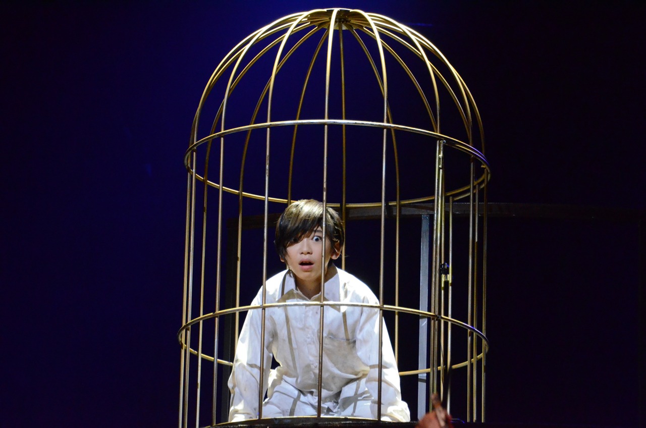 「ミュージカル『黒執事』～NOAH’S ARK CIRCUS～」ゲネプロの様子。内川蓮生演じるシエル・ファントムハイヴ。