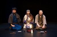 過去に上演された「珈琲法要」より。（撮影：田中流）