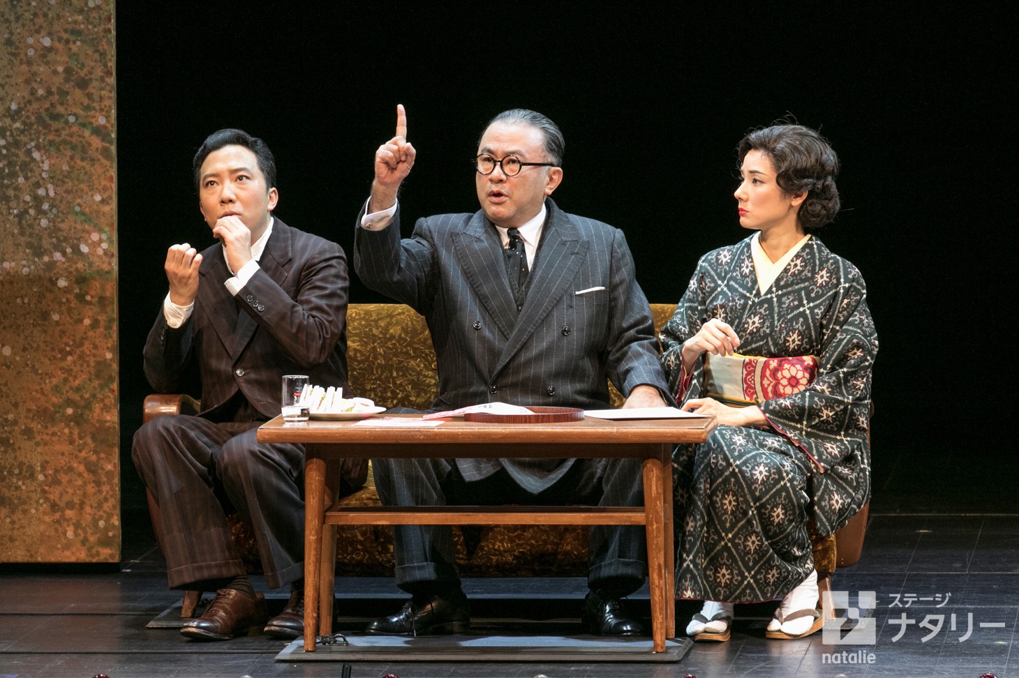 「エノケソ一代記」より。（撮影：加藤孝）