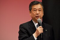松竹株式会社副社長で演劇本部長の安孫子正。