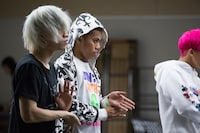 Team MIKEYの稽古の様子。