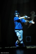 「ライブ・スペクタクル『NARUTO-ナルト-』ワールドツアー」杭州公演より、櫻井圭登演じるうちはサスケ。