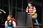 左から門脇麦演じる近藤悟、高畑充希演じる山本真鈴。