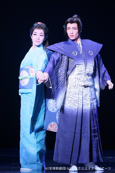 WOWOWライブ 宝塚への招待「星逢一夜」より。