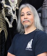 美術協力のスクリーミング・マッド・ジョージ。