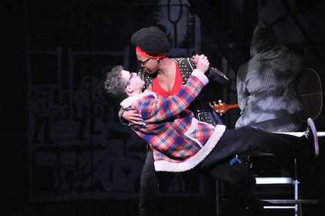 「レント20周年記念ツアー来日公演」公開ゲネプロより。