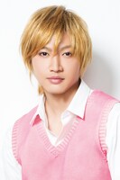 金井成大演じる高嶋智樹。