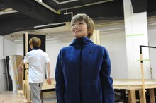 エン*ゲキ#02「スター☆ピープルズ!!」稽古より、吉田仁美演じるフラッシュ。