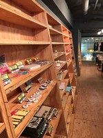 観劇三昧下北沢店の様子。