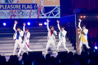 「Pleasure Flag」より。左から溝口琢矢、正木郁、石原壮馬、太田将熙、富田健太郎。