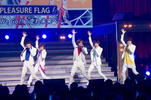 「Pleasure Flag」より。左から溝口琢矢、正木郁、石原壮馬、太田将熙、富田健太郎。