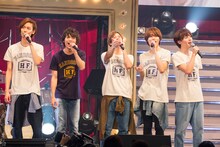 「ALICE」より。左から戸谷公人、溝口琢矢、石原壮馬、太田将熙、富田健太郎。