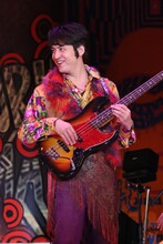 「お気に召すまま」ゲネプロより。伊礼彼方演じるアミアンズ。