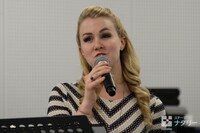 「ニューイヤー・ミュージカル・コンサート 2017」リハーサルより、ジーナ・クレア・メイソン。