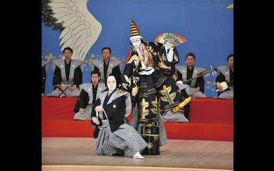 「松寿操り三番叟」より。(c)松竹株式会社