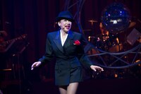 「THE レビュー『カーテンコールをもう一度！』」ゲネプロの様子。（撮影：引地信彦）