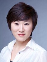 「食いしん坊万歳！～正岡子規青春狂詩曲～」と「鼻」に出演する増岡裕子。