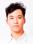 アトリエの会「青べか物語」と「大空の虹を見ると 私の心は躍る」に出演する山森大輔。