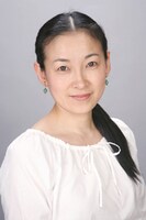 アトリエの会「冒した者」と「鼻」に出演する金沢映子。