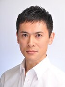 アトリエの会「冒した者」に出演する大場泰正。