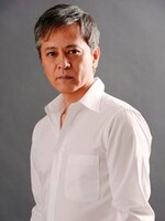 アトリエの会「冒した者」に出演する若松泰弘。