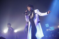 「山崎育三郎 コンサート ～1936 your songs～」より。（撮影：矢部志保）