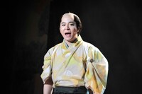 ミュージカル「しゃばけ」より、逢沢優演じる栄吉。