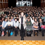 龍真咲「ルーツに感動した」越路吹雪トリビュートアルバム発売記念イベントで