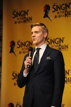 アダム・クーパー