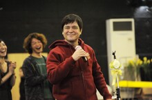 ミュージカル「ビッグ・フィッシュ」公開稽古より、川平慈英演じるエドワード。