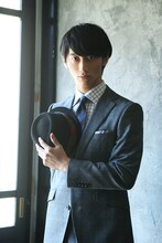 平井浩基演じる北川刑事。