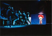 1993年に上演された、燐光群「くじらの墓標」より。