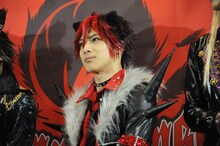 クロウ役の米原幸佑。