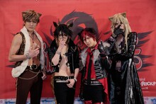 「Live Musical『SHOW BY ROCK!!』」新作公演発表囲み取材の様子。左からロム役の滝川英治、ヤイバ役の鳥越裕貴、クロウ役の米原幸佑、アイオーン役の輝馬。