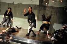 地点「ファッツァー」過去公演の様子。（撮影：松本久木）