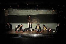 地点「ファッツァー」過去公演の様子。（撮影：松本久木）