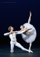 左からセミョーン・チュージン、オルガ・スミルノワ。 （Photo by Alisa Aslanova）